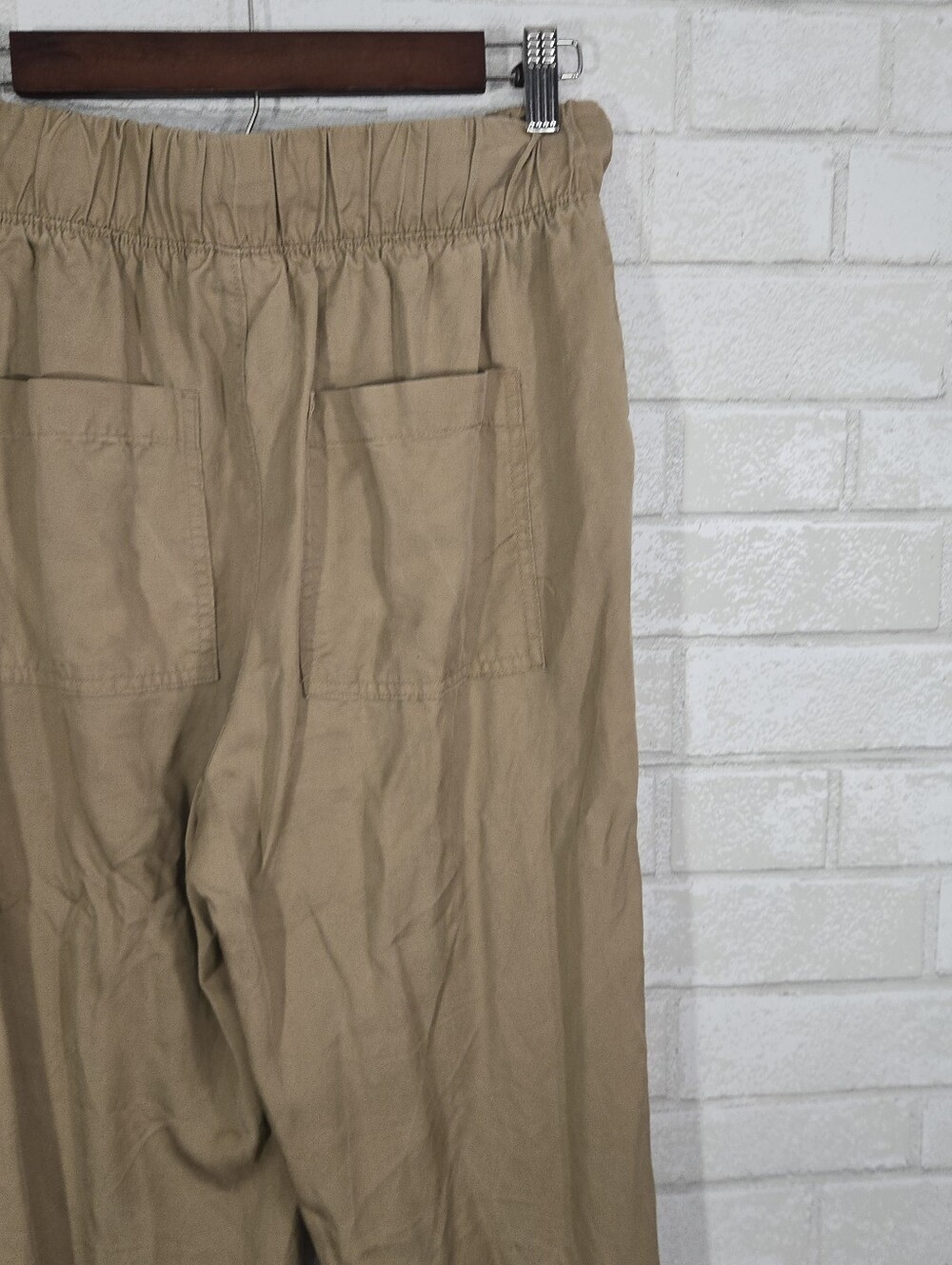 Universal Thread tan joggers - Picture 12 of 15